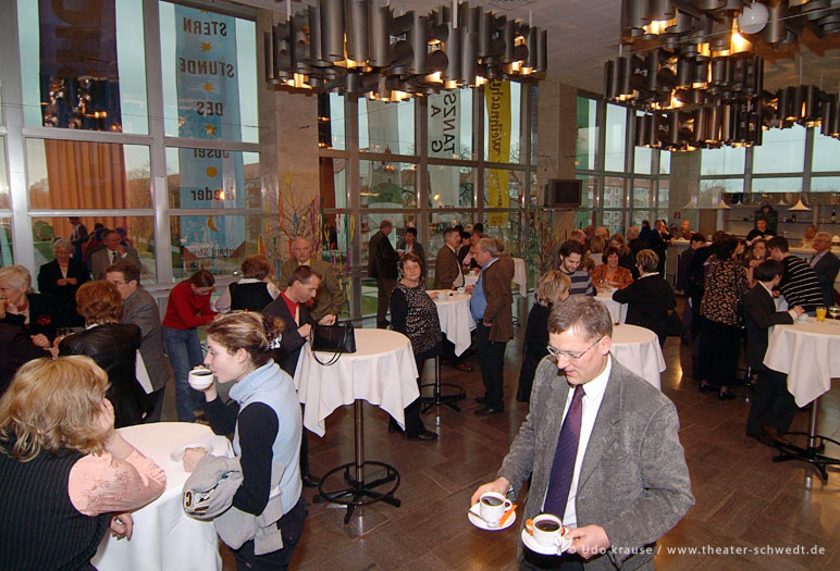 Faust auf Faust 2008 - Bild 40
 (Ein Klick auf das Bild bringt Sie auf die vorherige Seite)