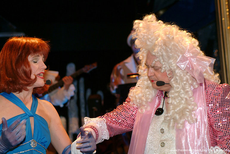 The Show must go on - Bild 37
 (Ein Klick auf das Bild bringt Sie auf die vorherige Seite)