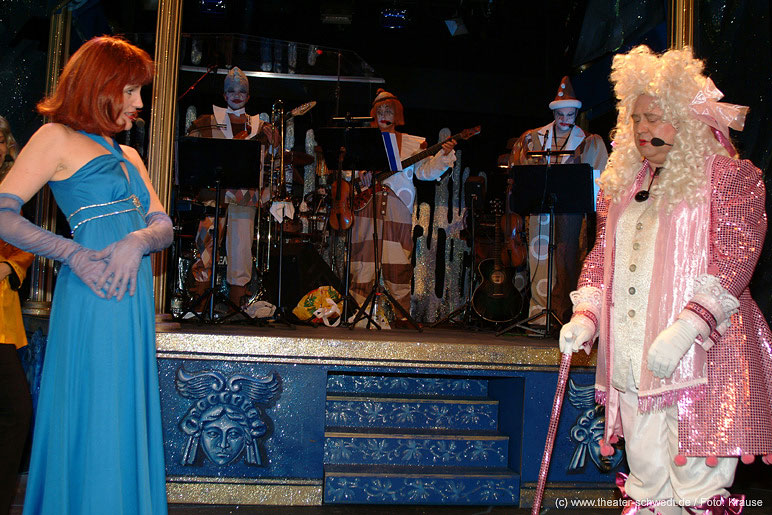 The Show must go on - Bild 38
 (Ein Klick auf das Bild bringt Sie auf die vorherige Seite)