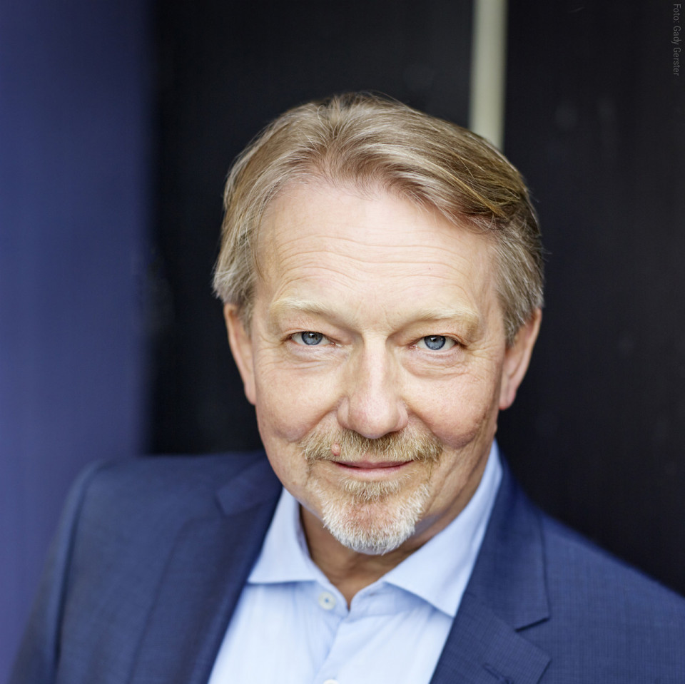 Dietmar Wischmeyer „Wir. Verdienen. Deutschland.“ (verschoben auf den 29. Oktober 2021 )