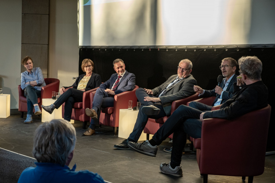 Optimismus und positive Aufbruchsstimmung bei Zukunft jetzt!