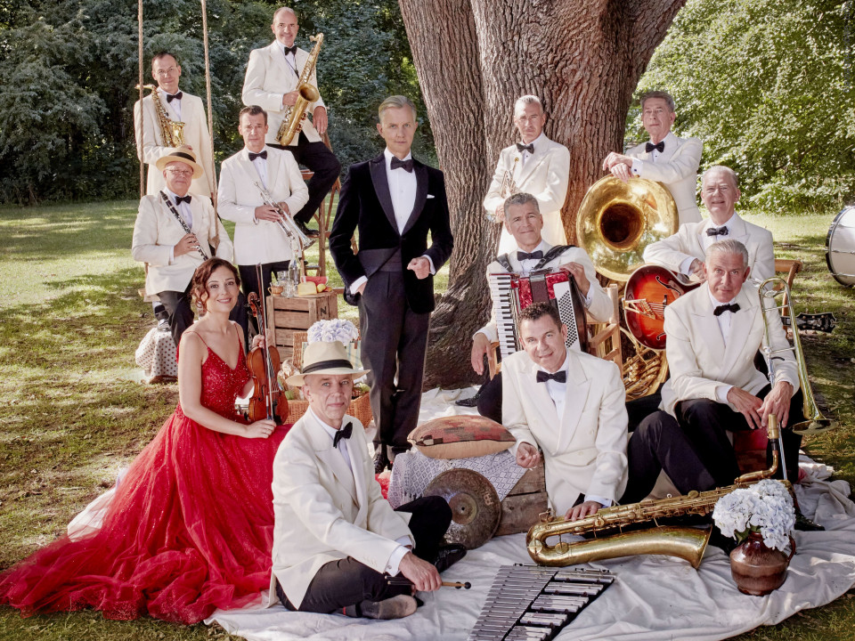 Max Raabe & Palast Orchester