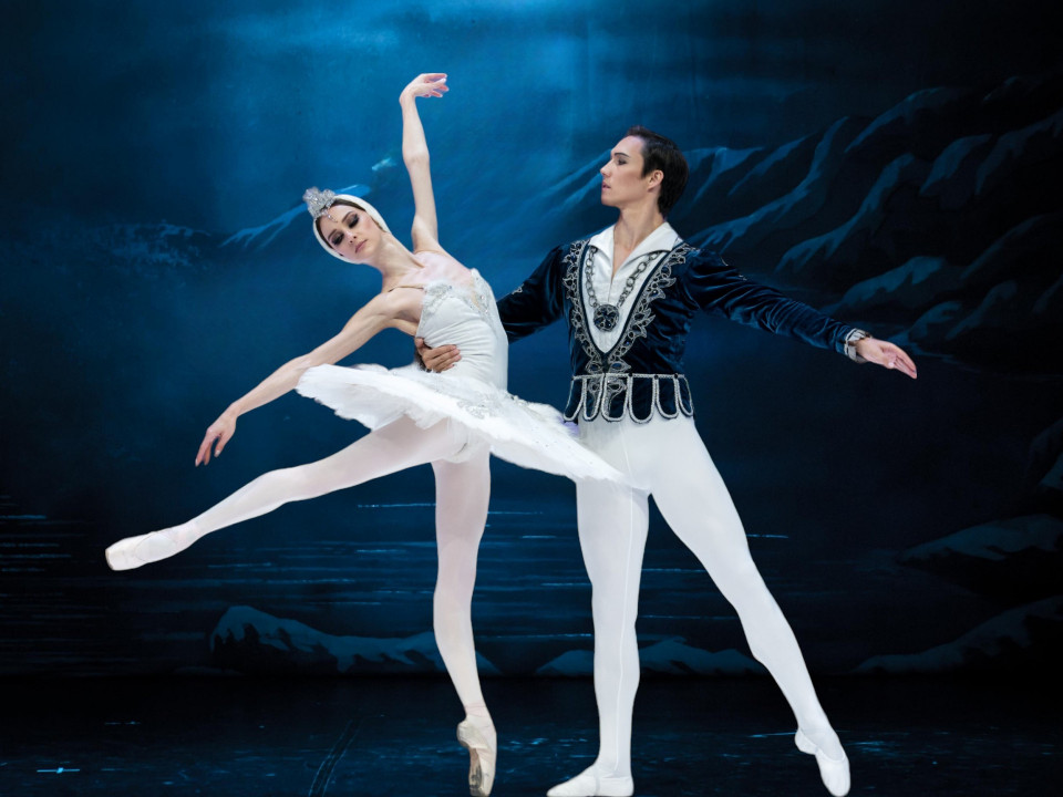 Royal Classical Ballet: Schwanensee