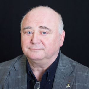 Reinhard Simon