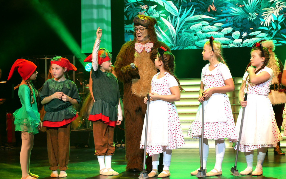 Bunter Weihnachtsteller – der Name ist Programm! – Foto 13 von 50