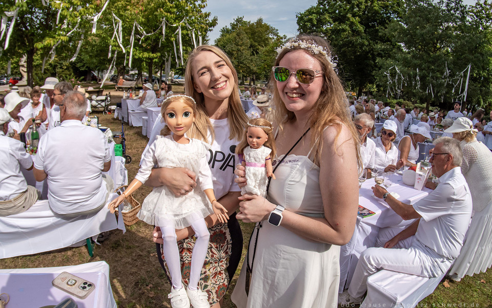 Dîner en blanc – Foto 17 von 20