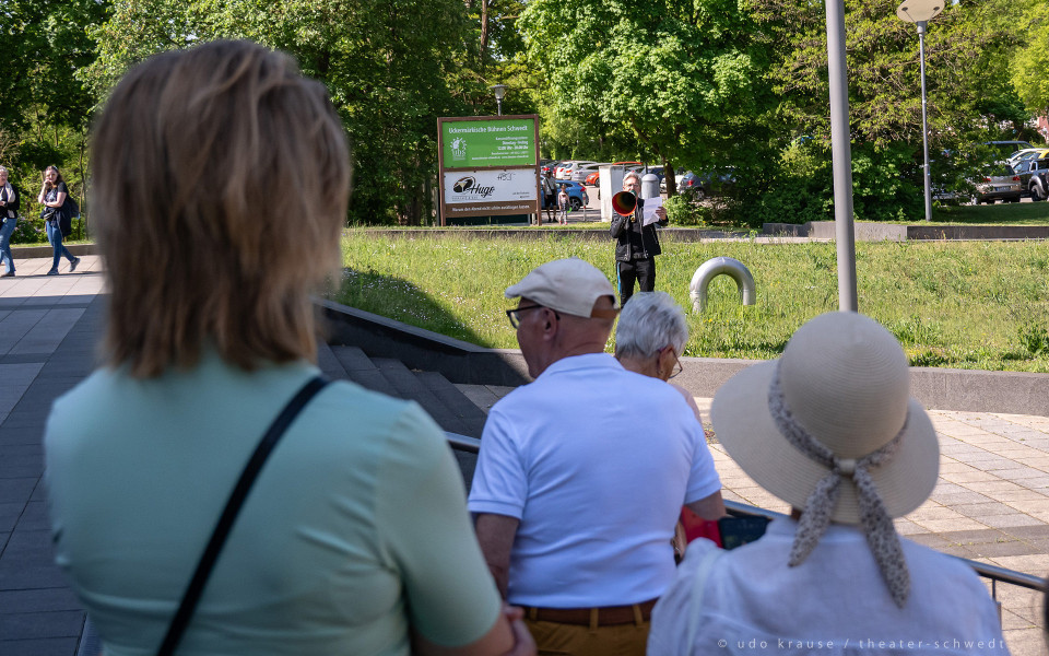 Türen, Ohren und Augen auf – Tag der offenen Tür an den ubs! – Foto 4 von 98