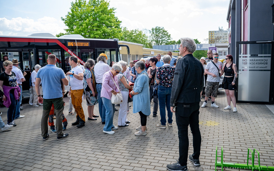 Türen, Ohren und Augen auf – Tag der offenen Tür an den ubs! – Foto 47 von 98