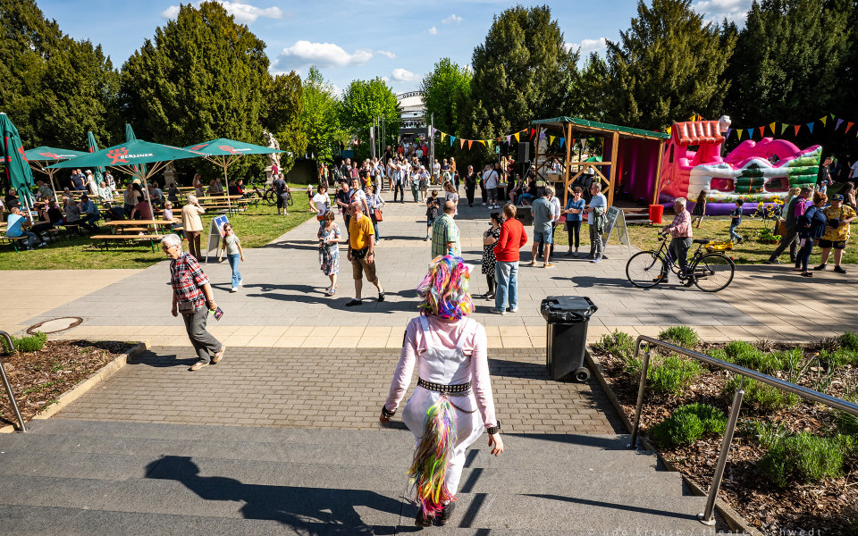 Türen, Ohren und Augen auf – Tag der offenen Tür an den ubs! – Foto 79 von 98
