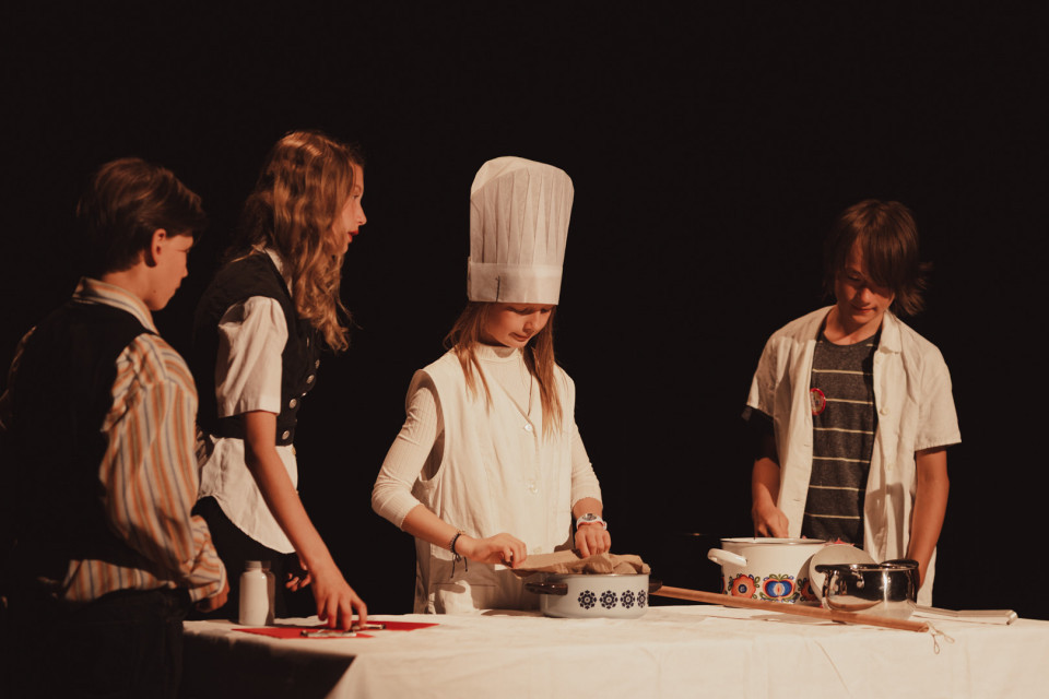 Deutsch-Polnisches Schultheaterfest / Niemiecko-Polski Festiwal Teatrów Szkolnyc – Foto 11 von 131