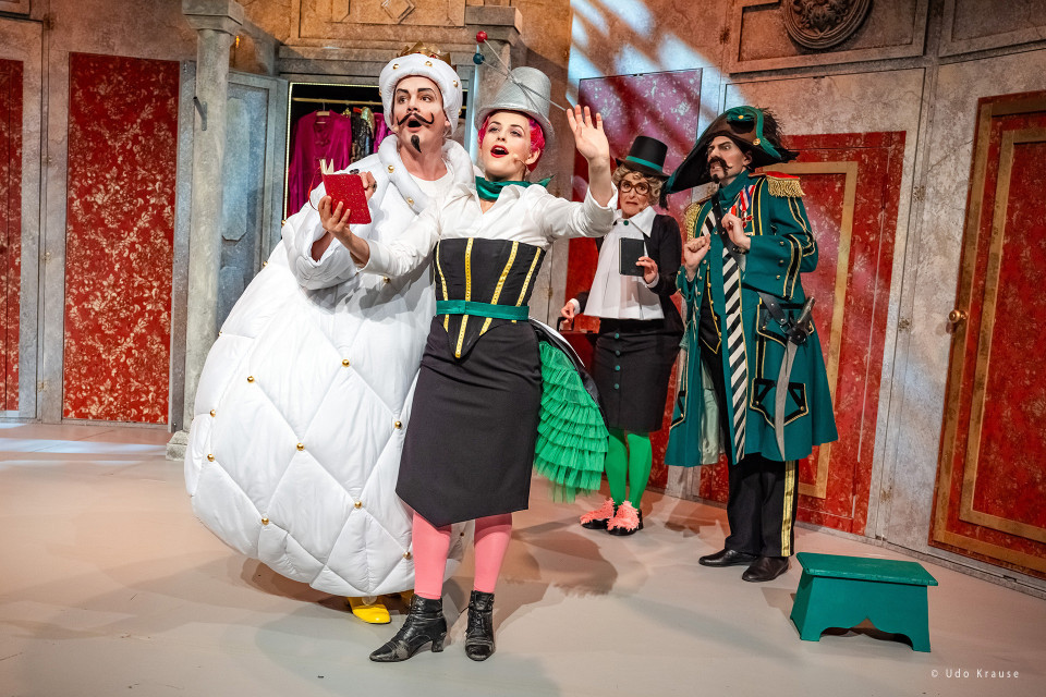 Des Kaisers neue Kleider / Nowe szaty cesarza – Foto 6 von 21