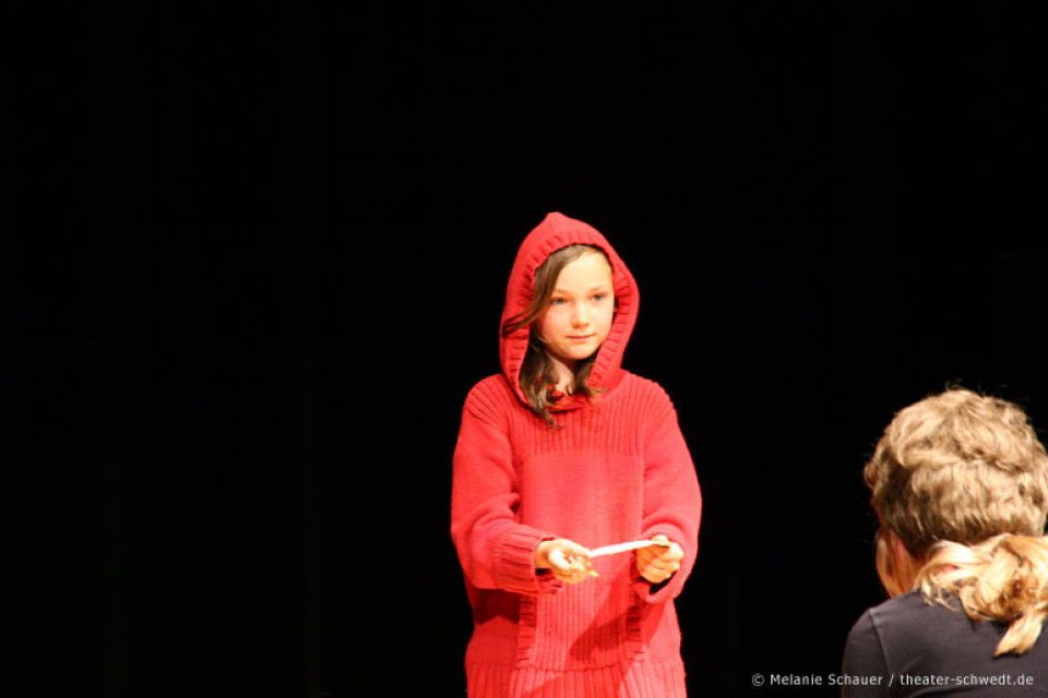 Tischlein, duck dich! - TheaterWerkstatt der Montessori-Schule Potsdam