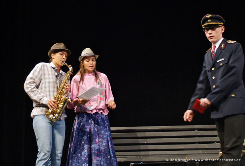 Bahnhofsgeschichten - Projekt Musiktheater, Kl. 7-13, Rouanet-Gymnasium Beeskow
