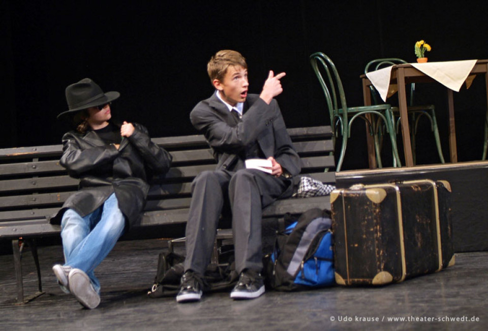 Bahnhofsgeschichten - Projekt Musiktheater, Kl. 7-13, Rouanet-Gymnasium Beeskow