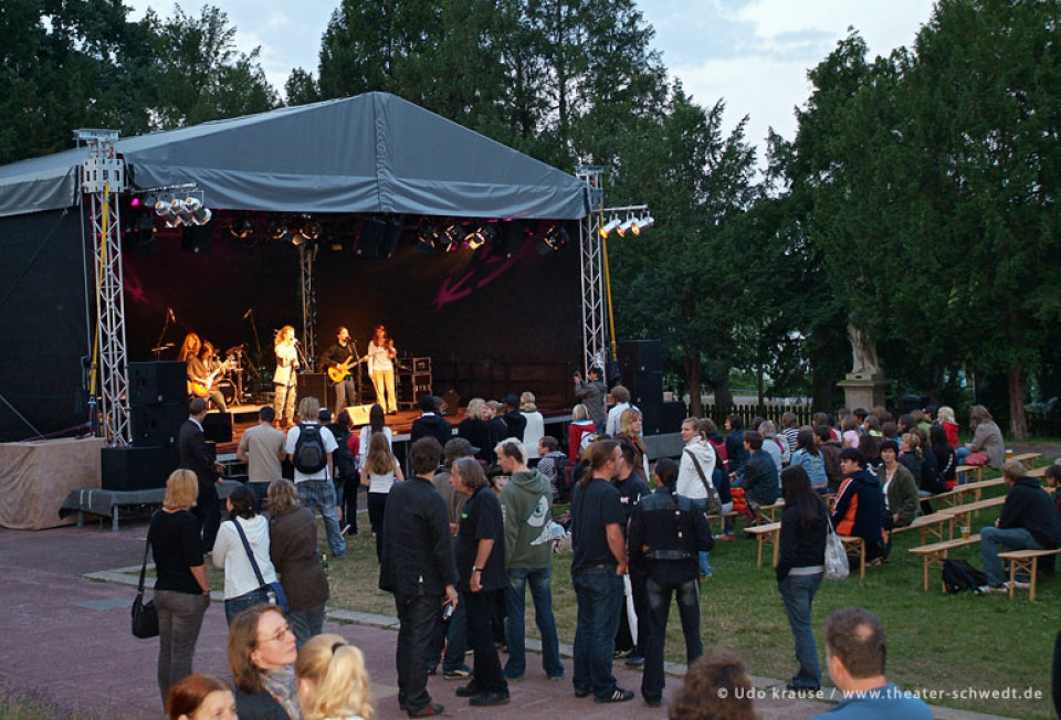 Konzert mit Steakout und Vagabunt