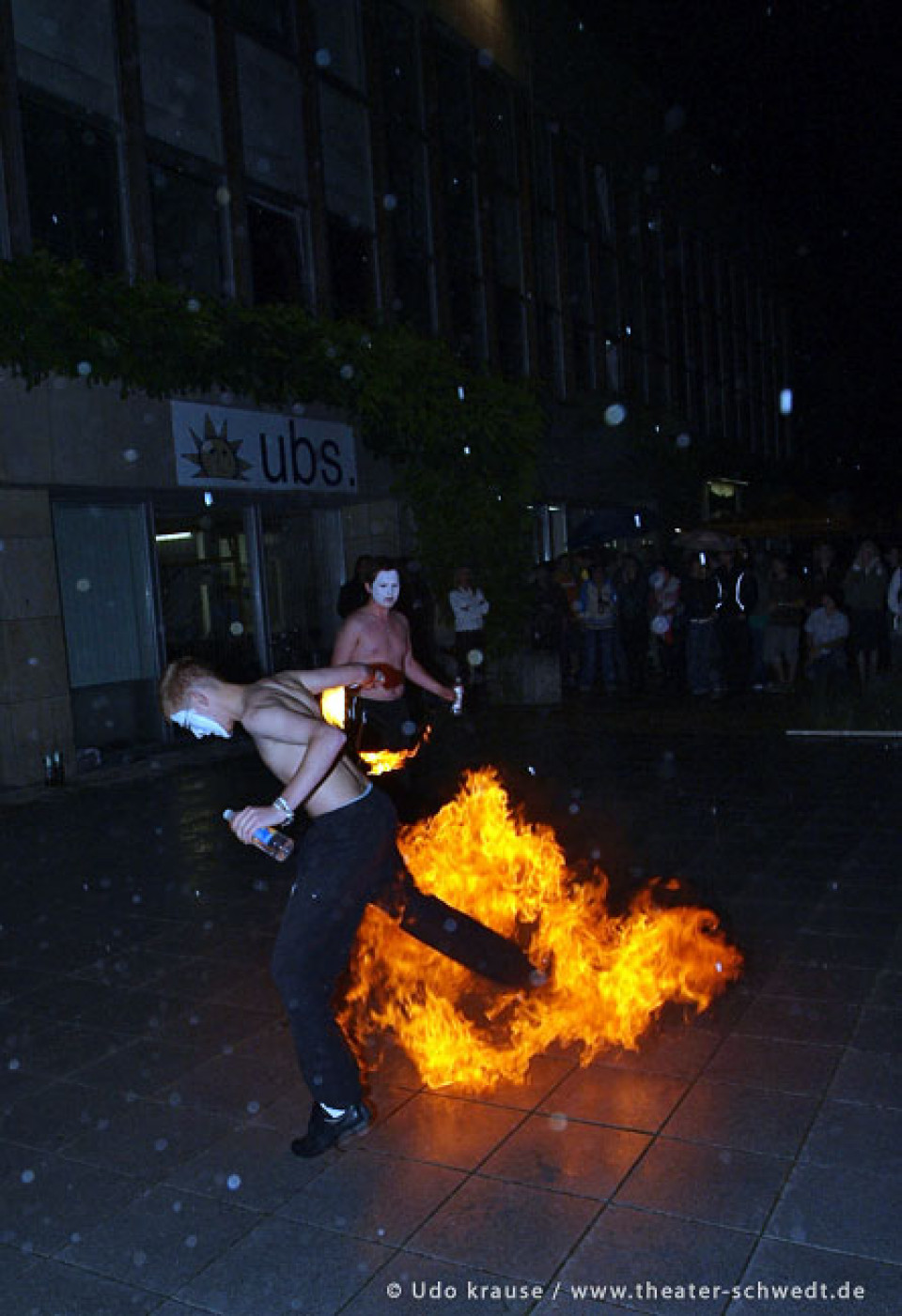 Feuershow - Teatr UHURU Gryfino