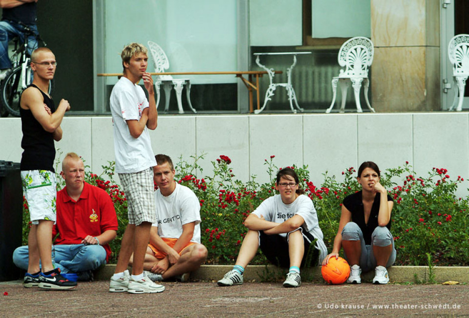 Am Rande des Schultheaterfestvolleyballturniers