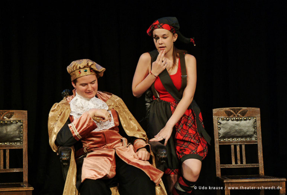 Die Prinzessin und der Mond - Theater-AG des Humboldt-Gymnasiums Eberswalde