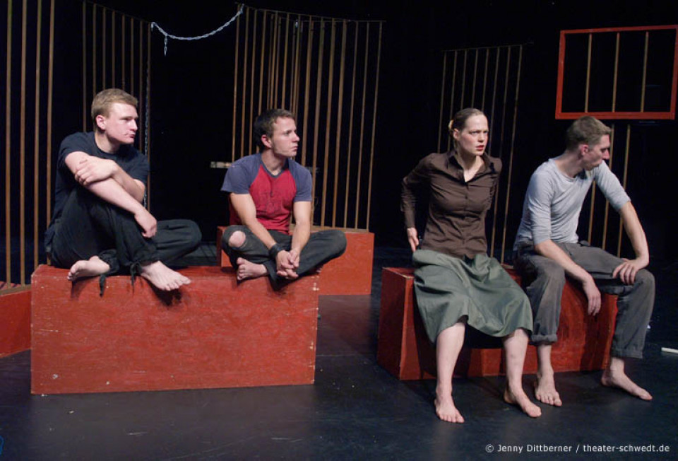 Aufführungsgespräch zu Die Taube im Gitterkreuz - Theater Frankfurt