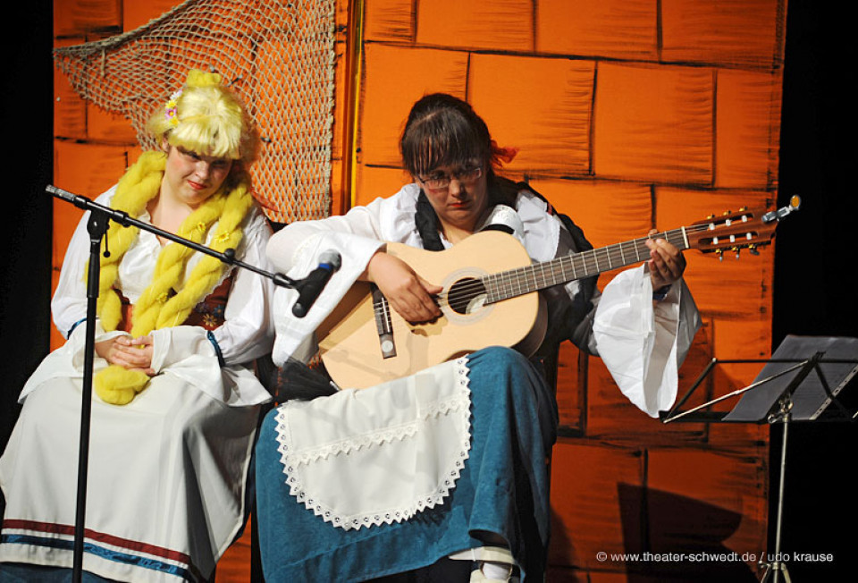 Rapunzel oder Sehnsucht nach Liebe, Bärenherz, Theatergruppe der Lebenshilfe Kreisvereinigung Uckermark