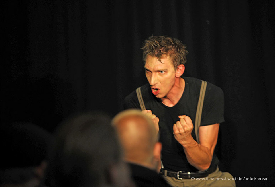 Liebesrau(s)ch - Monolog eines Nichtrauchers, Daniel Heinz, Theater Frankfurt