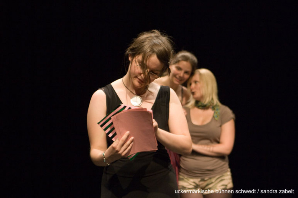 Es wird einmal ... / Kurs Darstellendes Spiel, Kl. 12, Rouanet-Gymnasium Beeskow