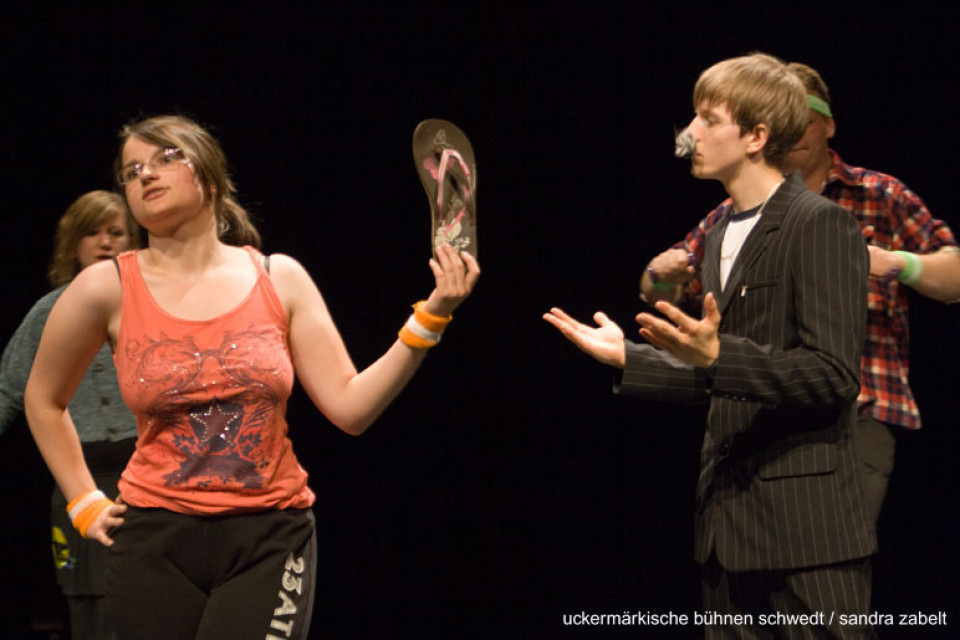 Es wird einmal ... / Kurs Darstellendes Spiel, Kl. 12, Rouanet-Gymnasium Beeskow