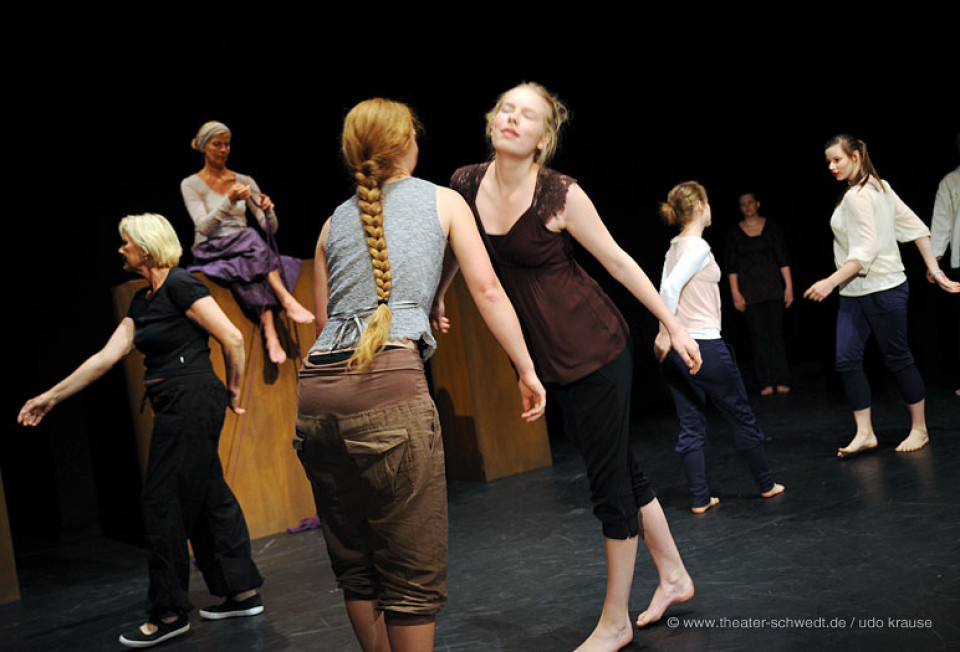 Macht & Ohnmacht / Jugendliche und ihre Patinnen aus Potsdam