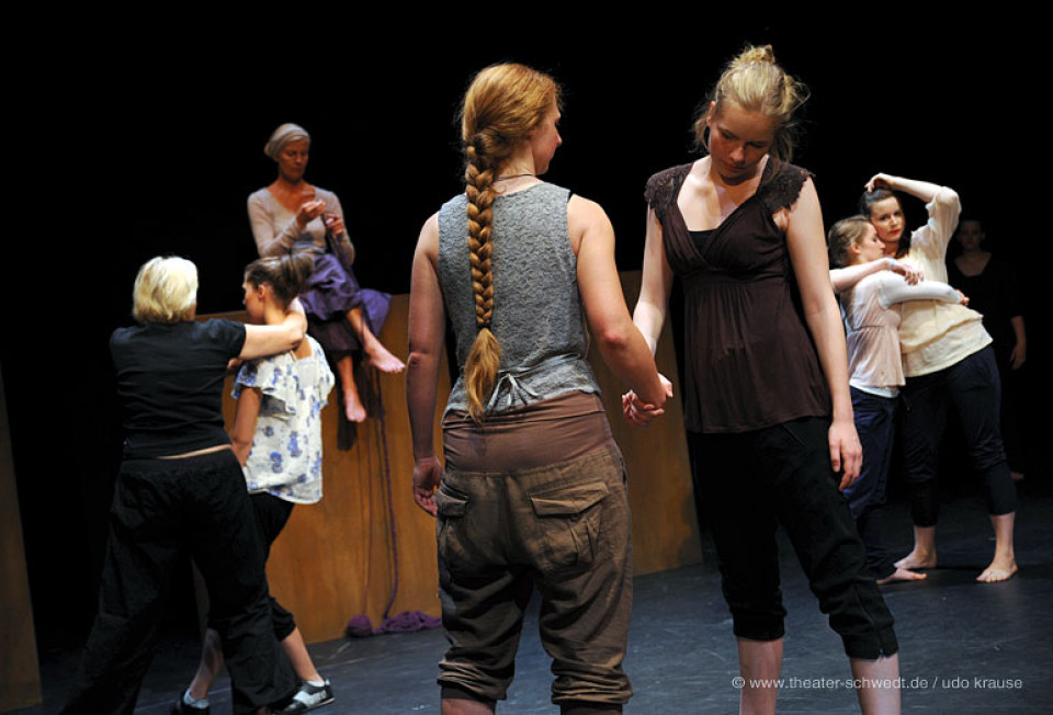 Macht & Ohnmacht / Jugendliche und ihre Patinnen aus Potsdam