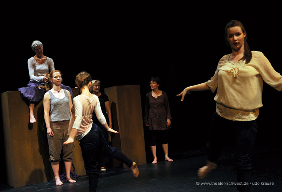 Macht & Ohnmacht / Jugendliche und ihre Patinnen aus Potsdam