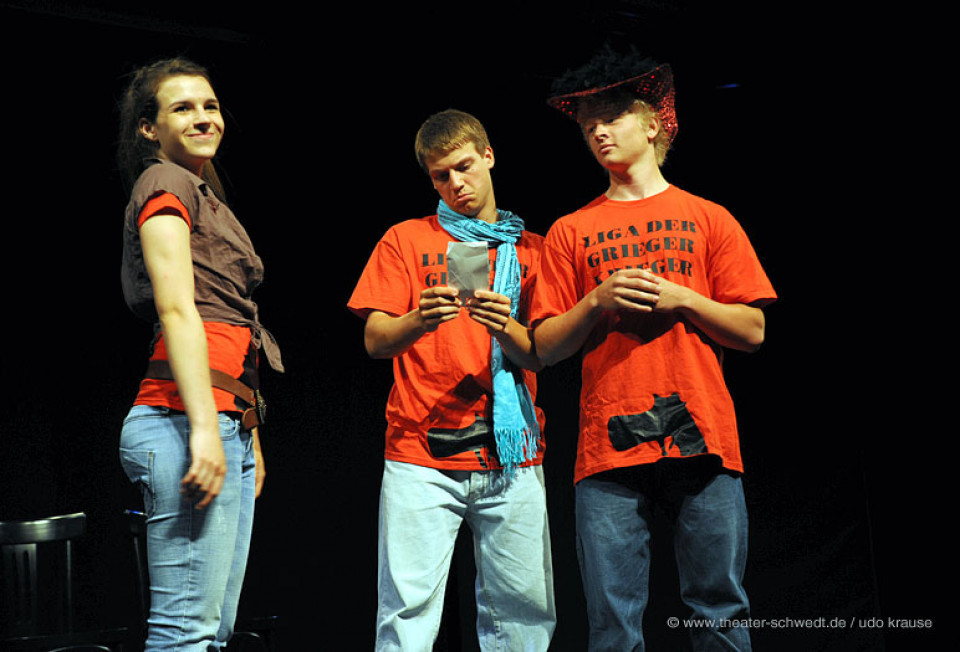 Deutschland, deine Teenies / LDK Darstellen und Gestalten, Kl. 10, Gauß-Gymnasium Schwedt