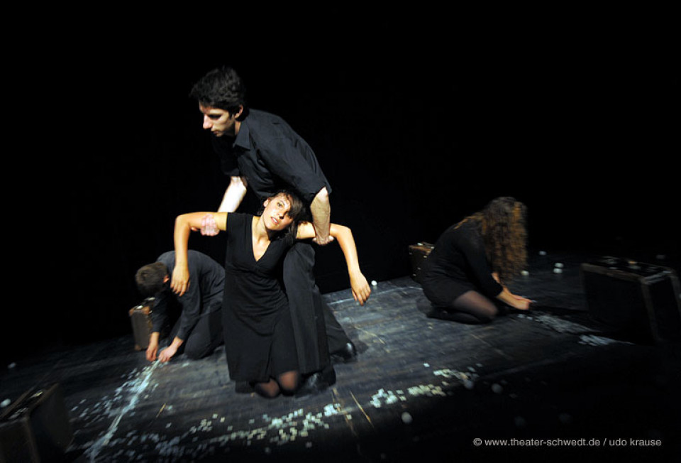 Puzzle / Teatr w krzywym zwierciadle Stepnica, Polen
