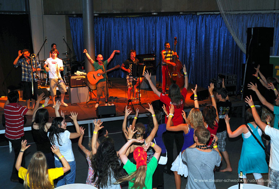 Konzert mit SkaZka Orchestra