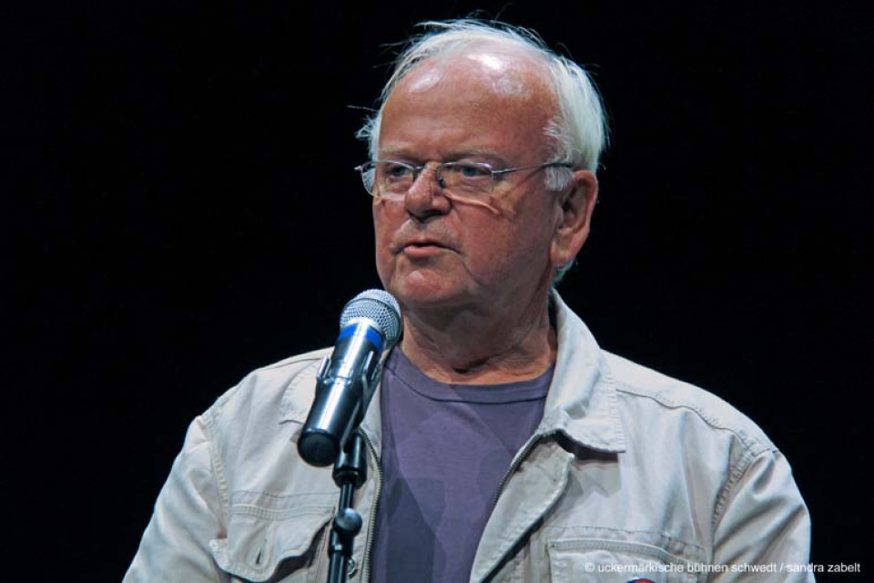 Eröffnung des 18. Schultheaterfestes, Peter Schauer, Vorsitzender des Vereins der Freunde und Förderer der ubs