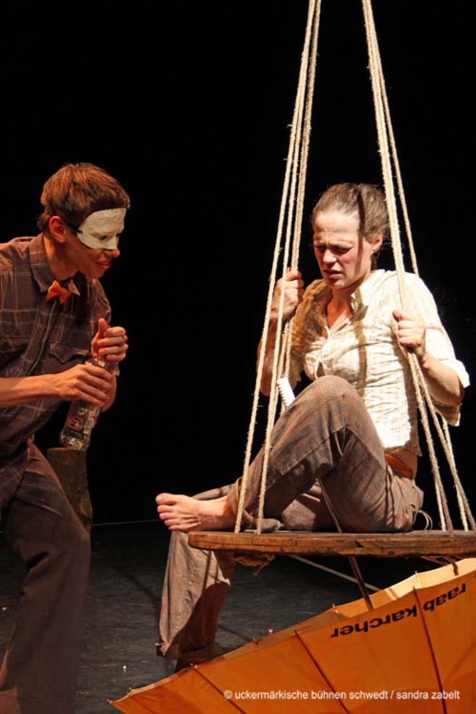 Koma / Theaterschule für Körper & Bildung und Theater Frankfurt (Oder)