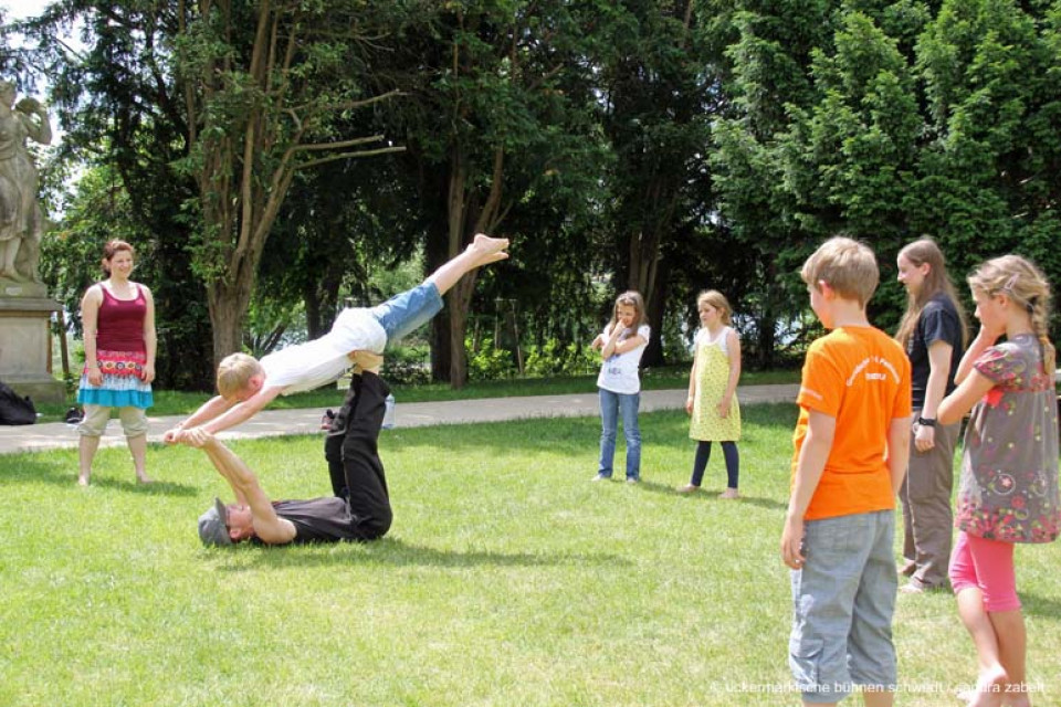 Werkstatt: Artistik für die Bühne - Leitung: Christian Hirseland, Schauspielstudent