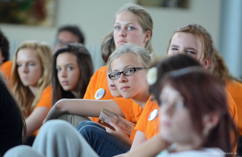 Während der Vorstellung Der Drache - Theater-AG des Leonardo-Da-Vinci Campus Nauen
