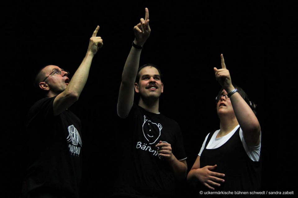 Werkstatt: Spielerische Improvisation - Leitung: Janusz Janiszewski, Theaterpädagoge und Regisseur