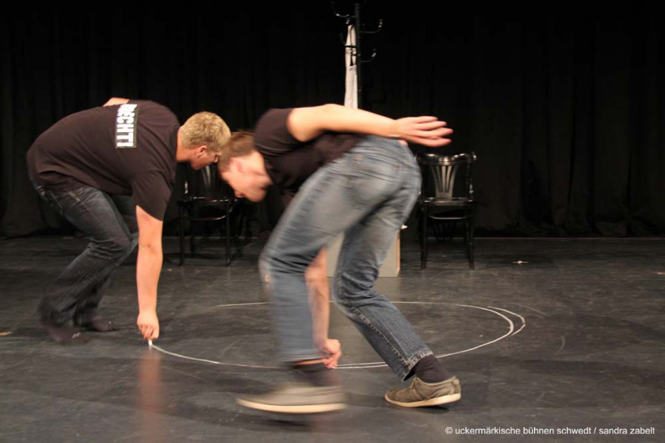 Brecht! - Kurs Darstellendes Spiel, 4. Semester, Bertolt-Brecht-Gymnasium Bad Freienwalde