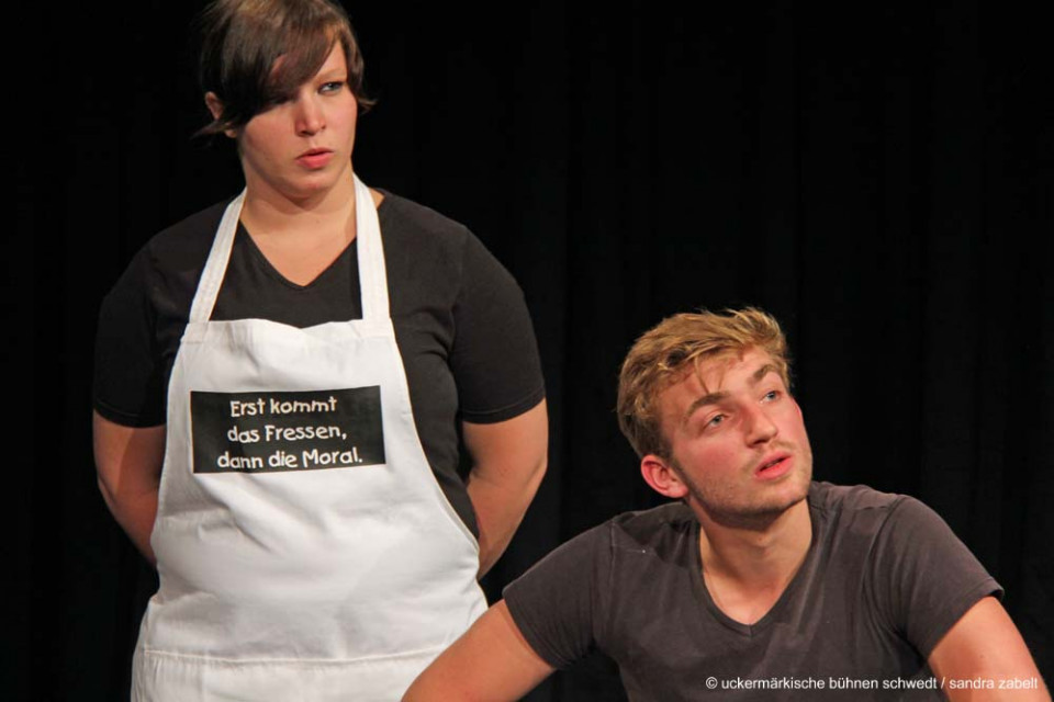 Brecht! - Kurs Darstellendes Spiel, 4. Semester, Bertolt-Brecht-Gymnasium Bad Freienwalde
