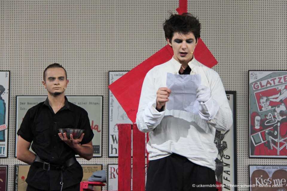 Der Drache - Theater-AG des Leonardo-Da-Vinci Campus Nauen