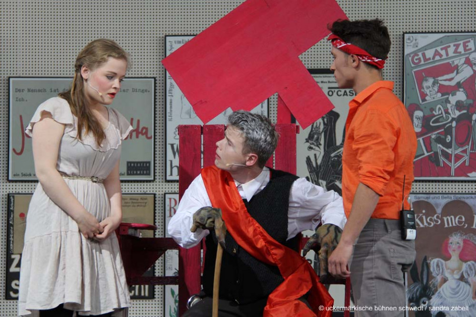 Der Drache - Theater-AG des Leonardo-Da-Vinci Campus Nauen