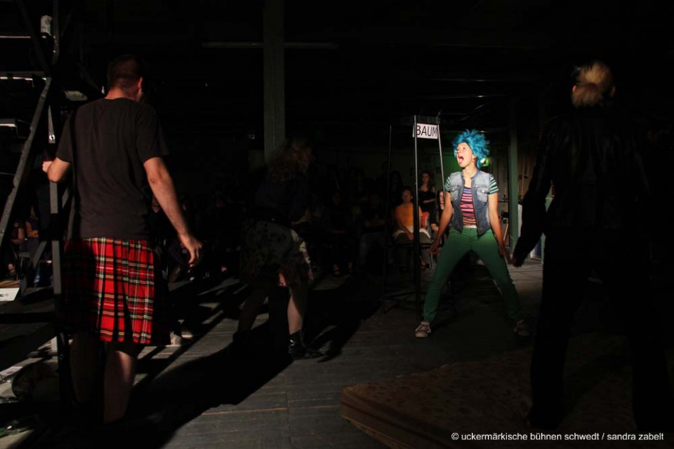 DNA - MuT-Klub, Theaterjugendclub der ubs
