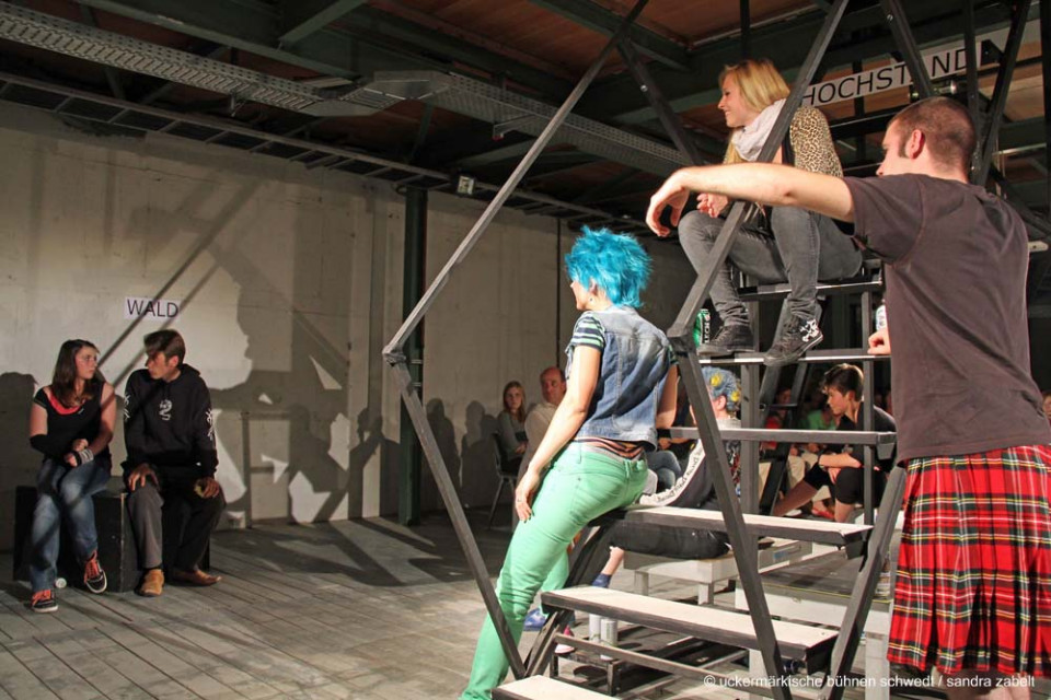 DNA - MuT-Klub, Theaterjugendclub der ubs