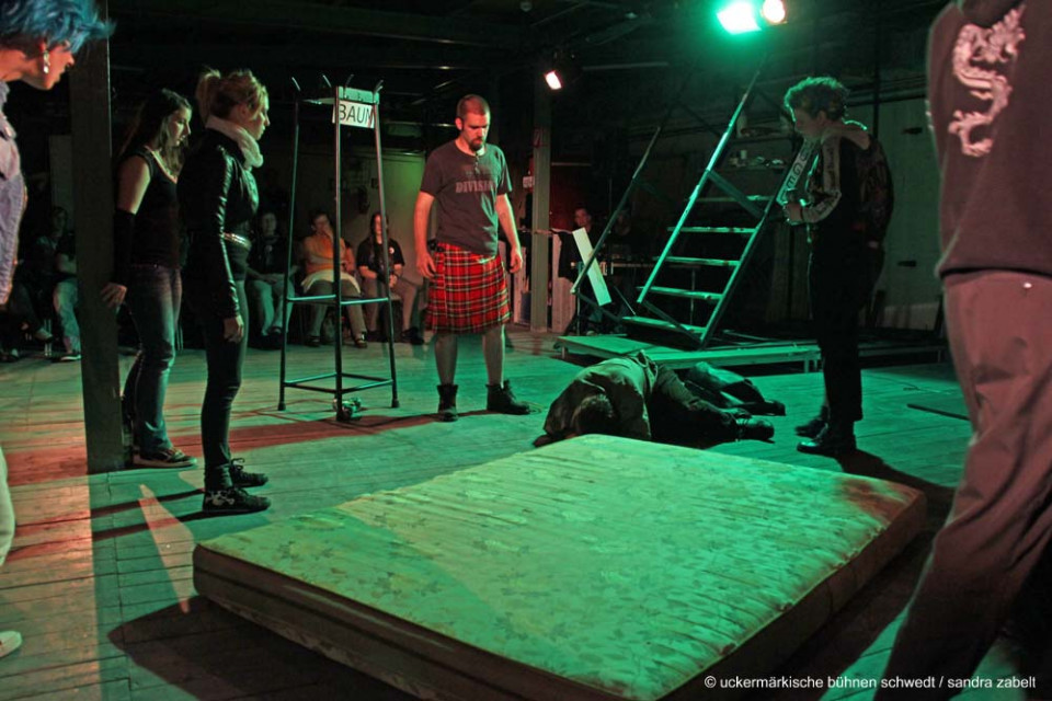 DNA - MuT-Klub, Theaterjugendclub der ubs