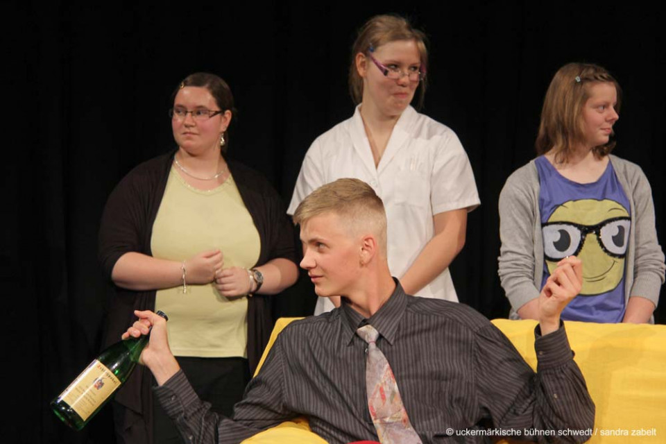 Leben sie noch oder erben wir schon? - Kurs DS, Kl. 10, Ehm-Welk-Oberschule Angermünde