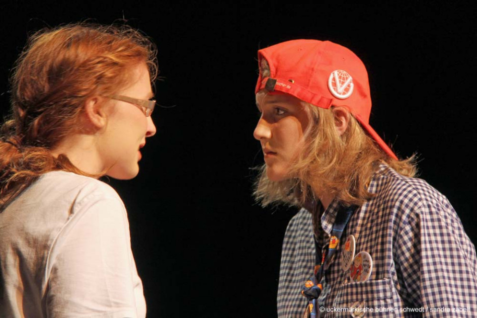 Mr. Pilks Irrenhaus - Nachwuchsjugendgruppe des Kinder- und Jugendtheaters Stolperdraht Schwedt e. V.