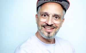 DER PHYSIOPATH - Machen Sie sich bitte frei!