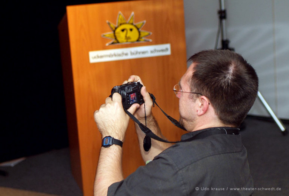 Publikum in der Vorstellung Du bist der Anpfiff, du Rasenbeißer! / FinowerKulturKabarett Kl. 10-13, Gymnasium Eberswalde-Finow