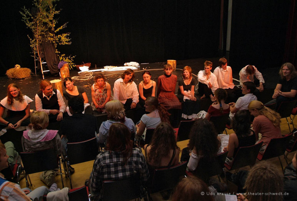 Gespräch nach der öffentlichen Probe Frühlings Erwachen / Theater Frankfurt (Theater im Schuppen e.V.) Frankfurt (Oder)
